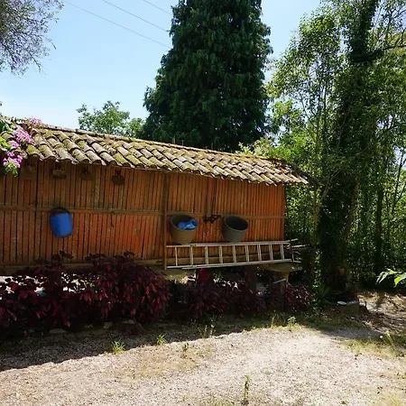 Casa Do Lugar De Pacos 게스트하우스